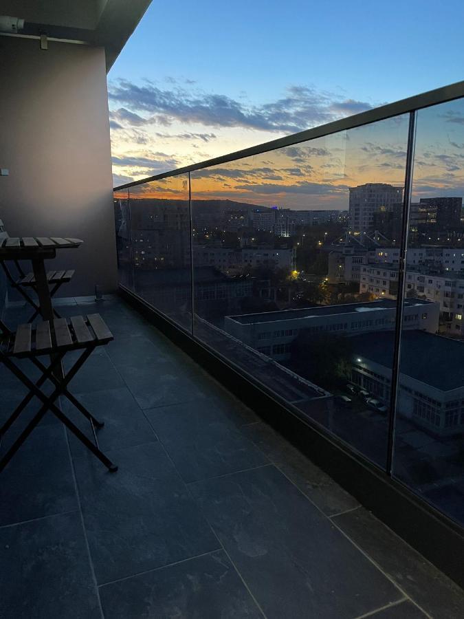 Luxury Q Residence Near Palas Mall Iasi Buitenkant foto
